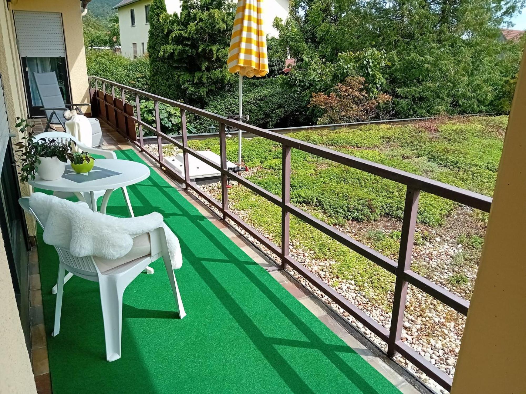 Ferienwohnung Margit Sulzfeld  Bagian luar foto